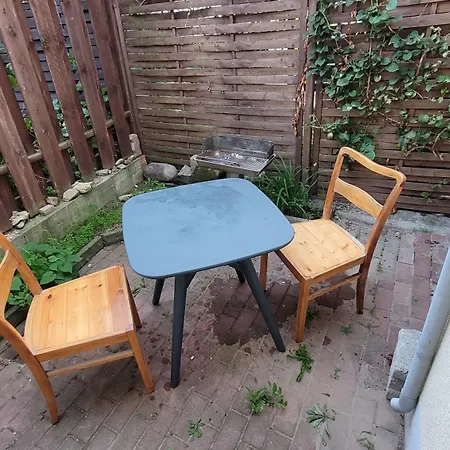 Zentrales Fuer Bis Zu 7 Personen Mit Bis Zu 4 Schlafzimmern Im Fachwerk *