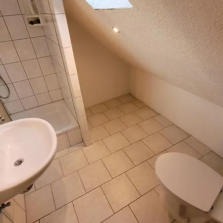 Zentrales Fuer Bis Zu 7 Personen Mit Bis Zu 4 Schlafzimmern Im Fachwerk 公寓 *