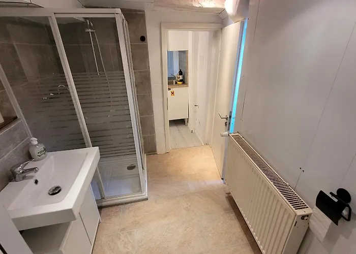 Zentrales Fuer Bis Zu 8 Personen Mit Bis Zu 4 Schlafzimmern Im Fachwerk Daire Quedlinburg